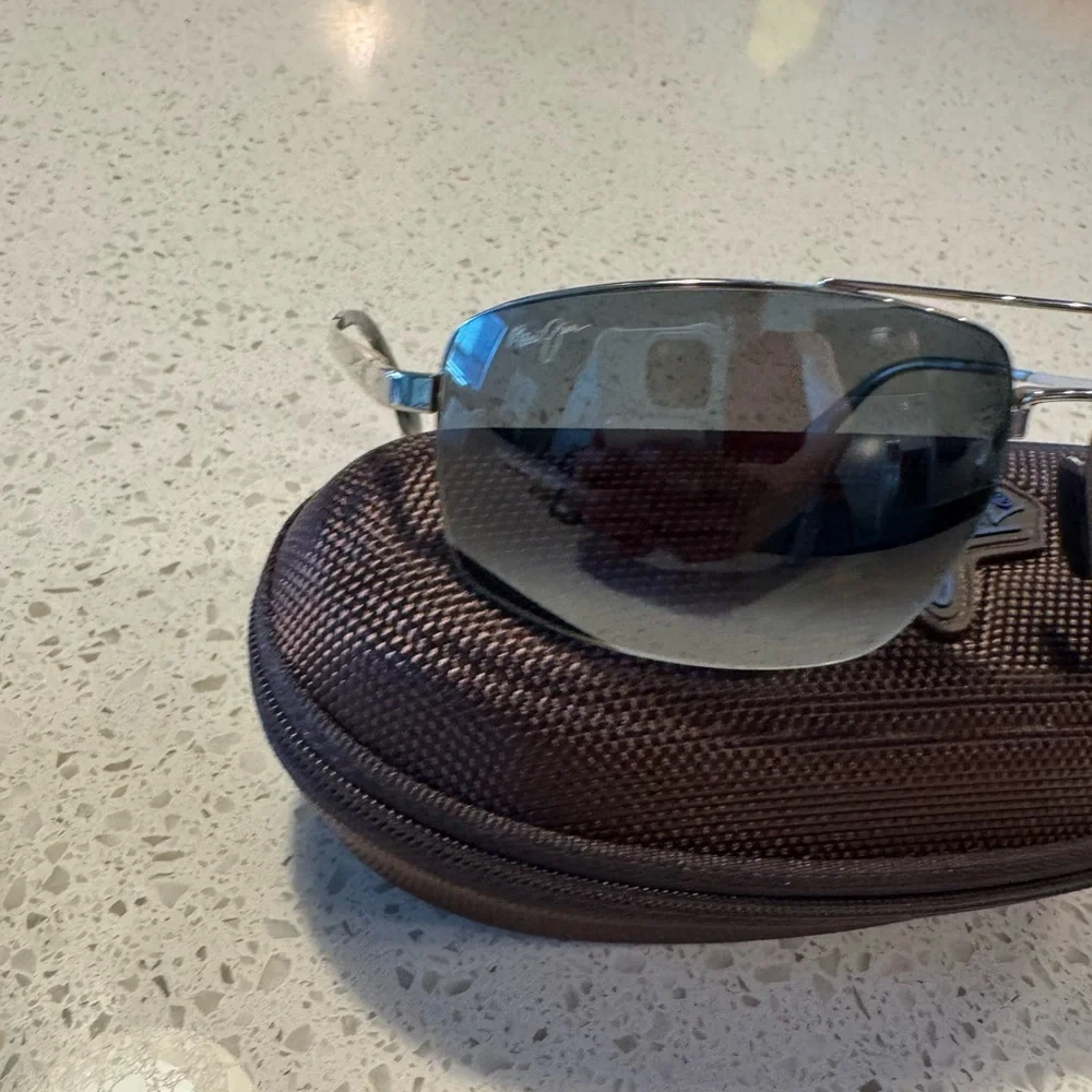 Maui Jim Sandlewood MJ 217 17 Metal Frame + Grey Sunglasses 64 15-139 Silver